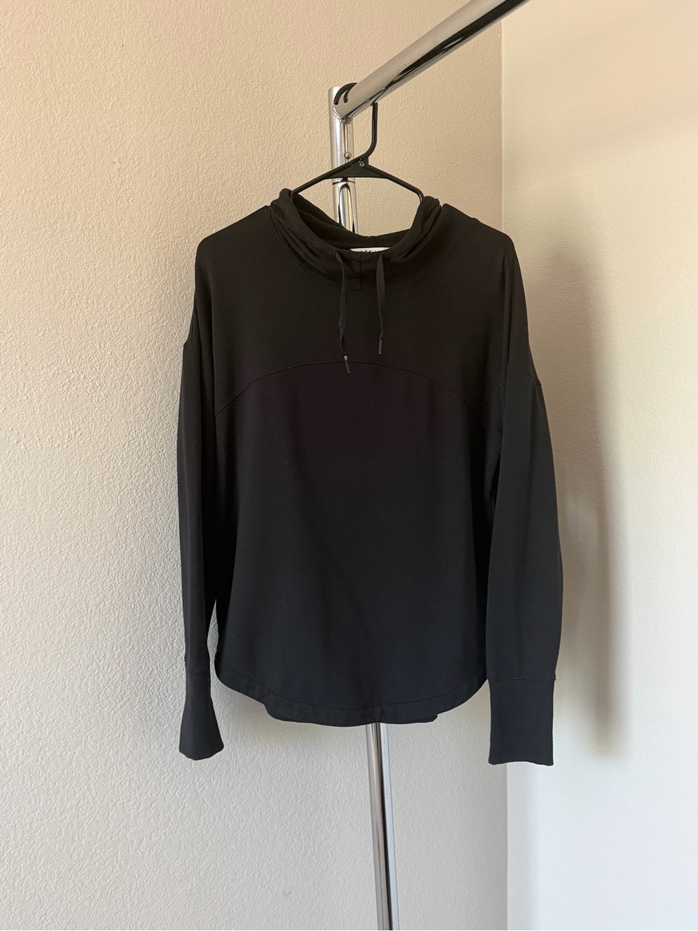 DSG Black Women's Drawstring Hooded Sweatshirt